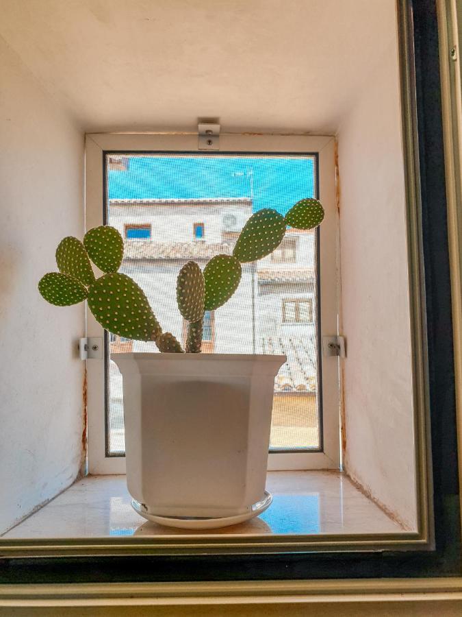 Dafni E Naide Bed & Breakfast Cefalu Exterior photo